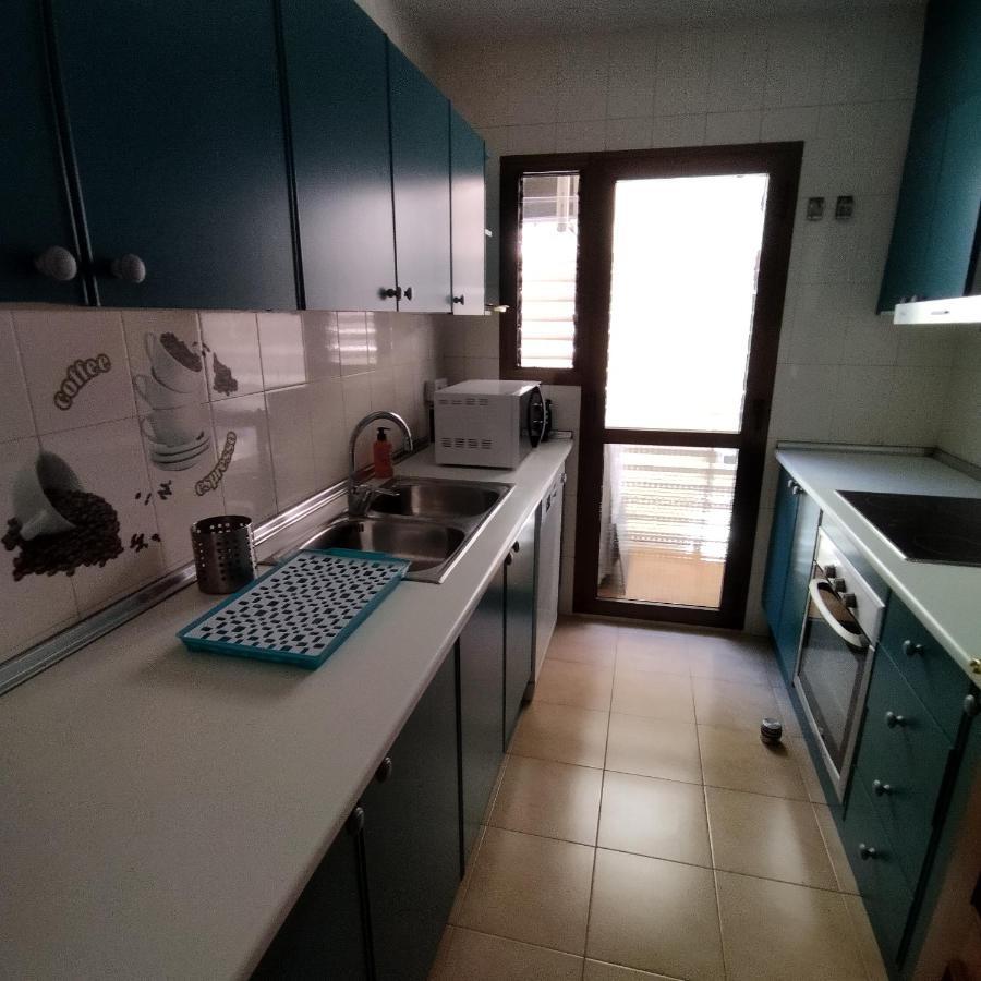 Appartement T4 A 100 Metres De La Plage 罗萨斯 外观 照片